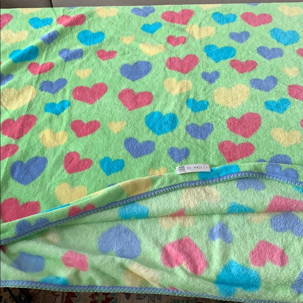 NWT Cozy super soft blanket